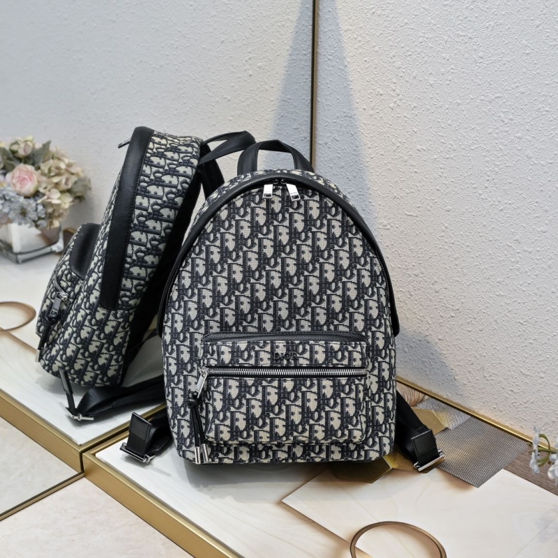 D*or backpacks